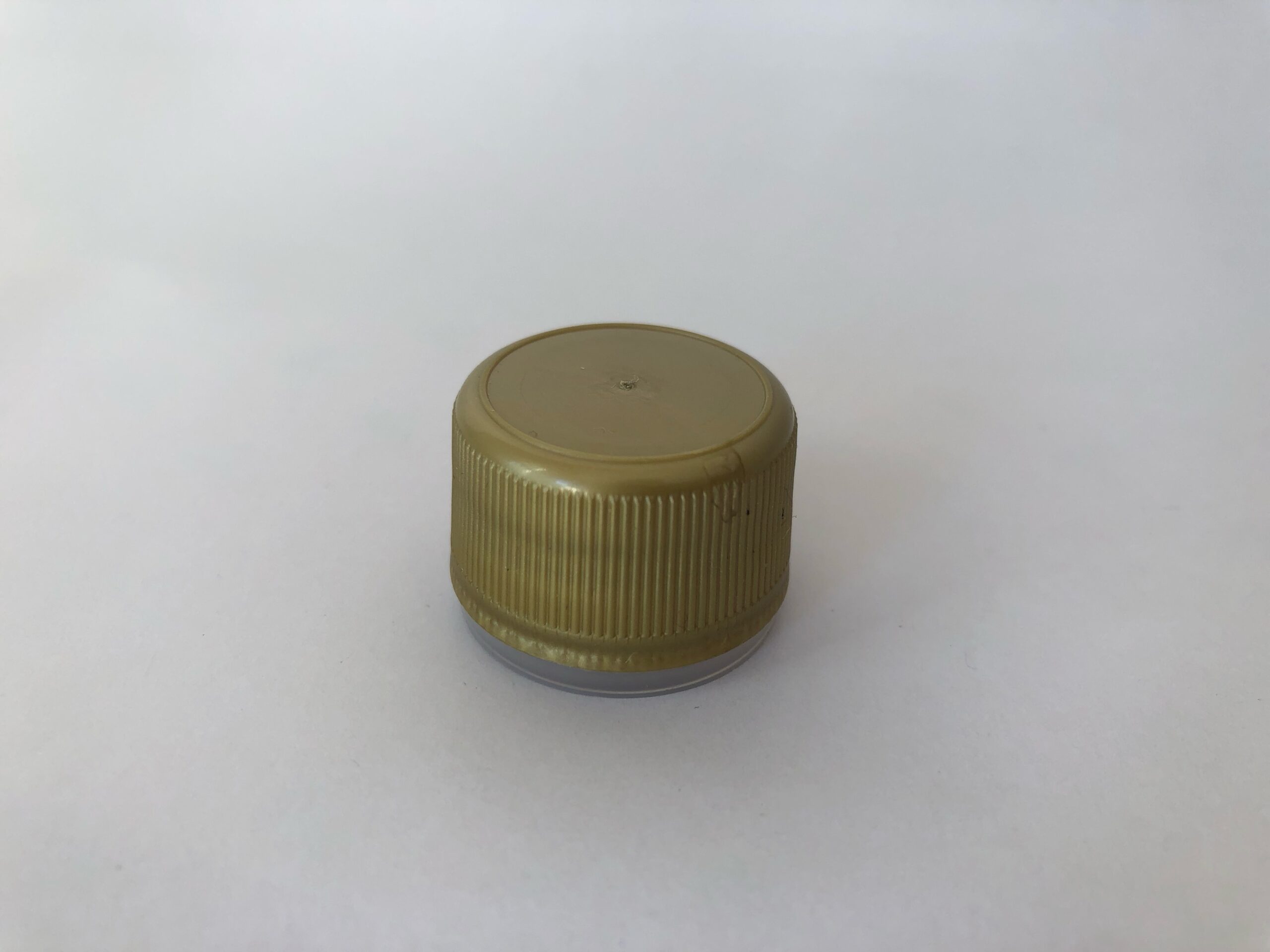 Plastični čep 24mm zlato